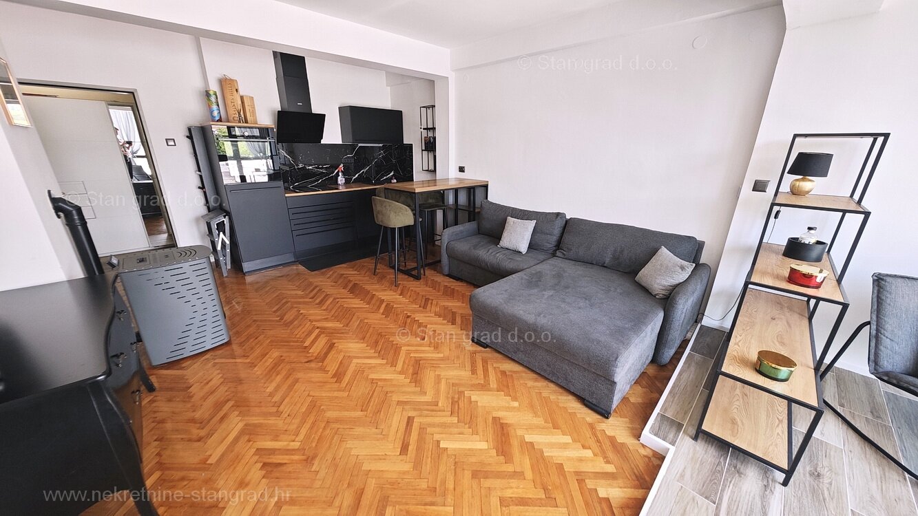 Wohnung zum Kauf 230.000 € 3 Zimmer 52 m²<br/>Wohnfläche 2.<br/>Geschoss Crikvenica 51260