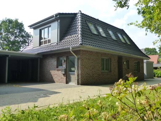 Wohnung zur Miete 795 € 3 Zimmer 74 m² Wiefelstede Wiefelstede 26215