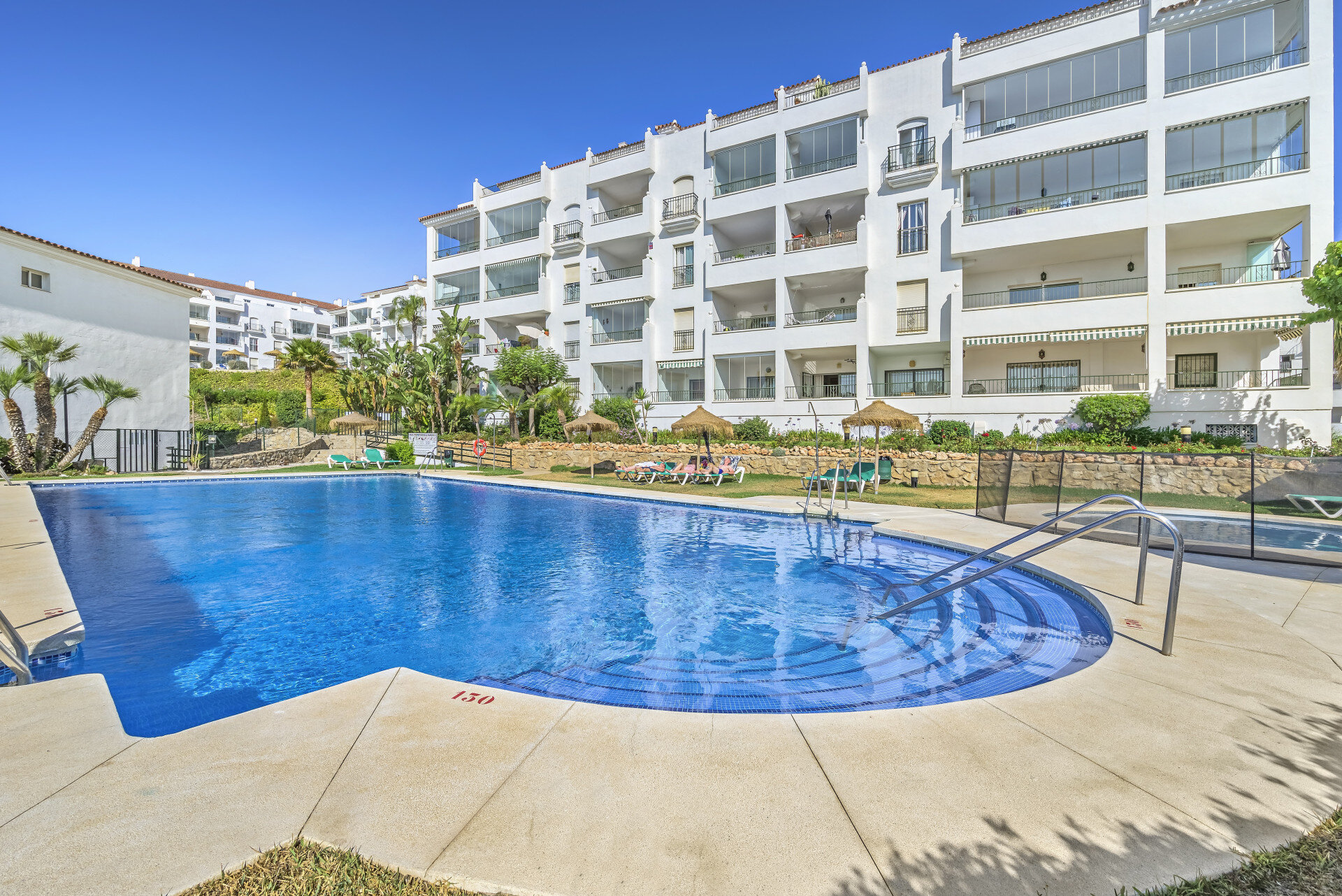 Apartment zum Kauf 360.000 € 4 Zimmer 134,7 m²<br/>Wohnfläche 1.<br/>Geschoss Mijas Costa 29649