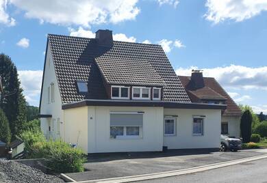Wohnung zur Miete 790 € 3,5 Zimmer 74 m² Benterode Staufenberg 34355