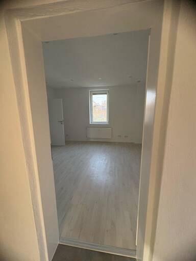 Wohnung zur Miete 510 € 1 Zimmer 25 m² Schiffweiler Schiffweiler 66578