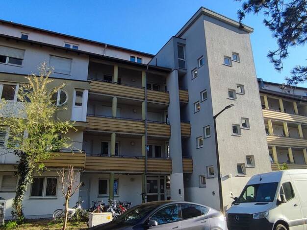 Wohnung zum Kauf 380.000 € 4 Zimmer 107 m² 1. Geschoss Wolfringstraße 14 Nordstadt Fürth 90765