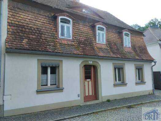 Einfamilienhaus zum Kauf 79.000 € 3 Zimmer 94 m² 277 m² Grundstück Bernstadt a. d. Eigen Bernstadt auf dem Eigen 02748
