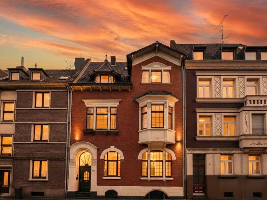 Bürofläche zur Miete 4.680 € 10 Zimmer 330 m² Bürofläche Stadtmitte Krefeld 47798