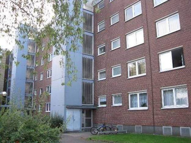 Wohnung zur Miete 861 € 3 Zimmer 77 m² 3. Geschoss frei ab 21.03.2026 Sudetenstr. 16 Hermülheim Hürth 50354