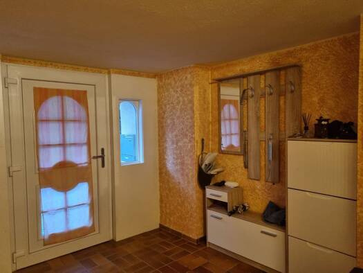 Doppelhaushälfte zur Miete 1.800 € 6,5 Zimmer 140 m² 203 m² Grundstück frei ab sofort Gaienhofen 78343