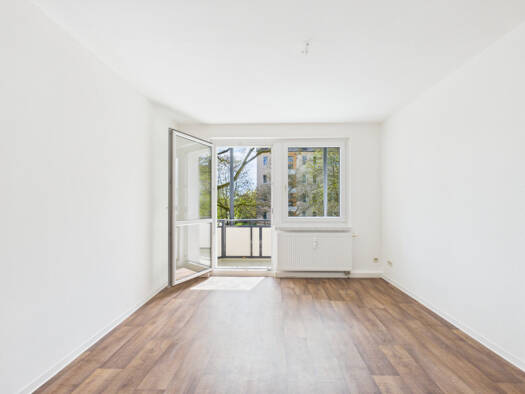 Wohnung zur Miete 275 € 2 Zimmer 48,3 m² 2. Geschoss Yorckstraße 77 Sonnenberg Sonnenberg 09130