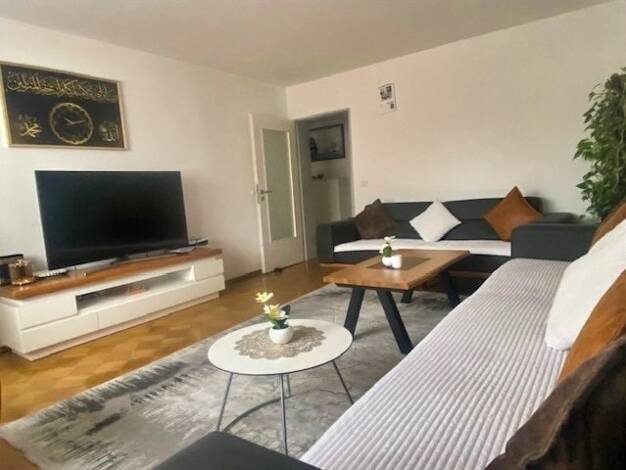 Wohnung zum Kauf 265.000 € 4 Zimmer 90 m² 3. Geschoss Backnang Backnang 71522