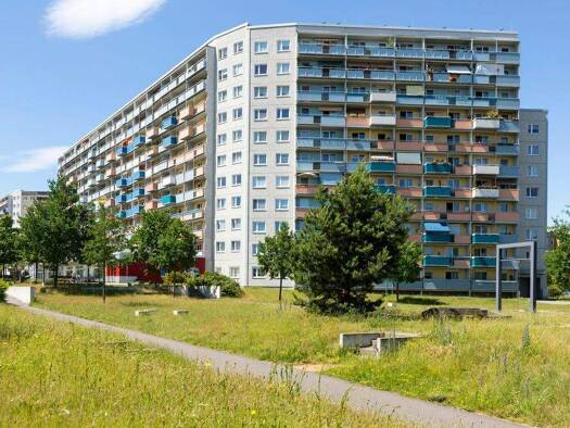 Wohnung zur Miete 604 € 4 Zimmer 89,5 m² 3. Geschoss frei ab 01.08.2026 Dostojewskistraße 11 Sachsendorf Cottbus 03050