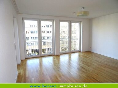 Wohnung zur Miete 900 € 2 Zimmer 82 m² 3. Geschoss frei ab sofort Innenstadt Neustadt an der Weinstraße 67433