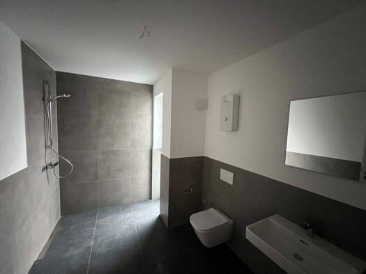 Wohnung zur Miete 1.150 € 3,5 Zimmer 100,8 m² frei ab sofort Gusterath 54317