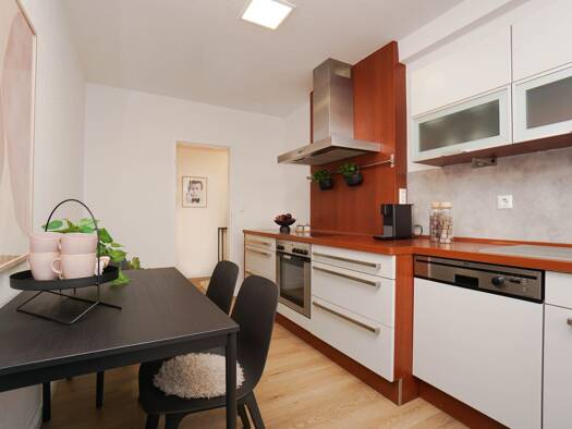 Wohnung zum Kauf 119.900 € 2 Zimmer 62 m² 3. Geschoss Geestemünde Geestemünde 27570