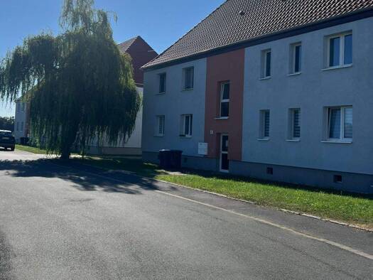 Wohnung zur Miete 473 € 3 Zimmer 70 m² 1. Geschoss frei ab sofort Kantstr. 2 Greppin Bitterfeld-Wolfen 06803