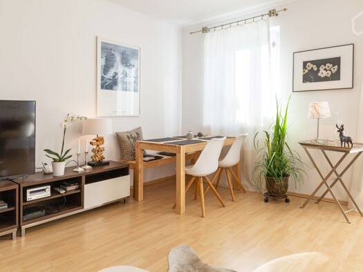 Wohnung zur Miete 1.700 € 3 Zimmer 70 m² Geschoss 1/2 frei ab 15.12.2025 Bozener Straße 8 Untergiesing-Harlaching München 81547