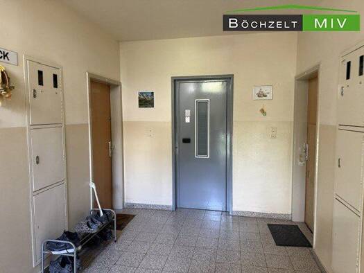 Immobilie in Sankt Peter-Freienstein - Wohnung zum Kauf - Sankt Peter-Freienstein - 69.500 € - 80,9 m², 2. Geschoss - Bild 1