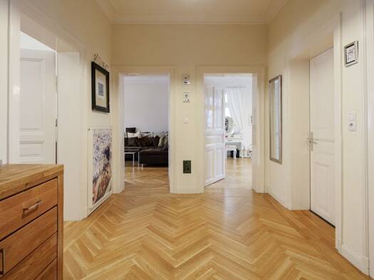 WG-Zimmer zur Miete 1.950 € 118 m² Geschoss 1/5 frei ab 01.12.2026 West West 70176