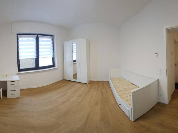 WG-Zimmer zur Miete auf Zeit 650 € 170 m² EG frei ab 15.10.2026 Langen Langen 63225