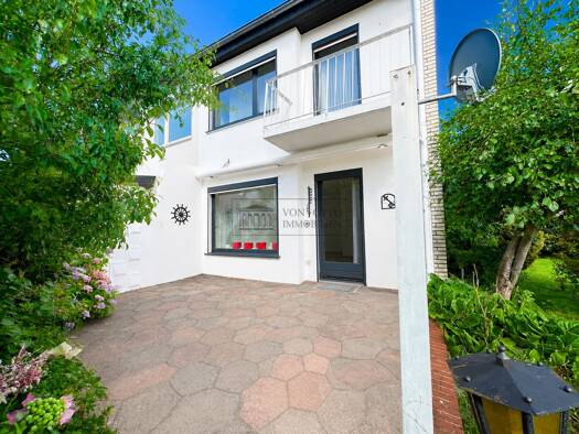 Haus zum Kauf 255.000 € 3 Zimmer 75 m² 263 m² Grundstück Stuhr Stuhr 28816
