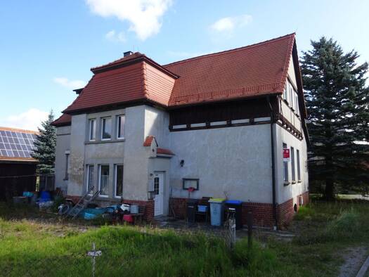 Haus zum Kauf 31.000 € 5 Zimmer 190 m² 1.050 m² Grundstück August-Bebel-Straße 2 Eibau Kottmar 02739