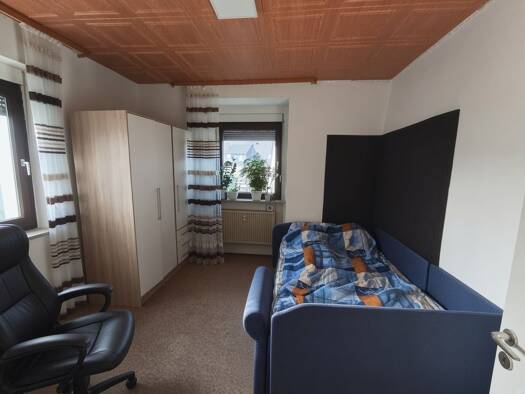 WG-Zimmer zur Miete 250 € 43 m² Geschoss 3/3 frei ab sofort Marktredwitz Marktredwitz 95615