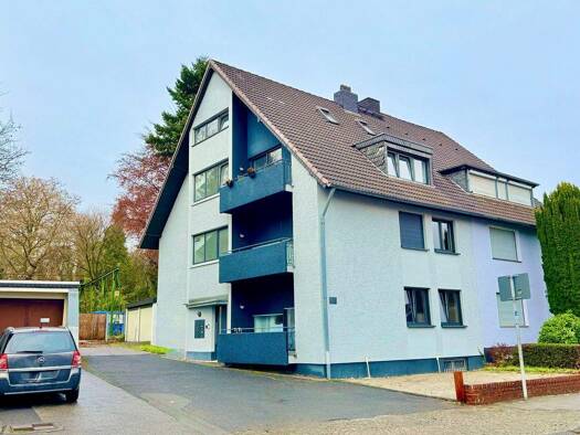 Mehrfamilienhaus zum Kauf als Kapitalanlage geeignet 10 Zimmer 240 m² 379 m² Grundstück Kierberg Brühl 50321