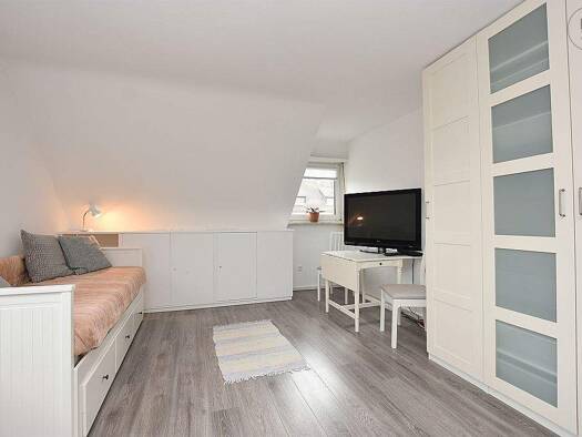 Wohnung zur Miete Wohnen auf Zeit 790 € 1 Zimmer 20 m² frei ab 01.01.2026 Vaihingen Stuttgart 70563