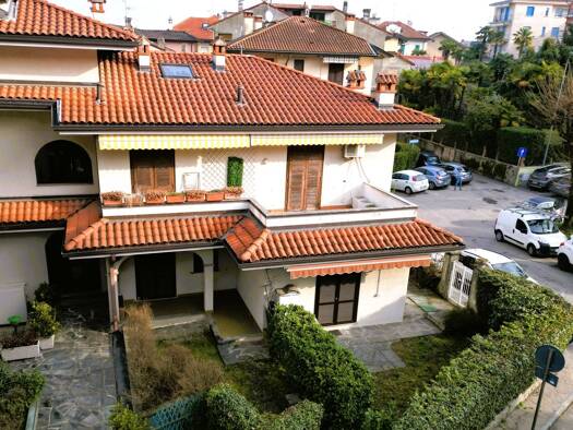 Wohnung zum Kauf 490.000 € 3 Zimmer 134 m² 1. Geschoss frei ab sofort Via Bolongaro Stresa