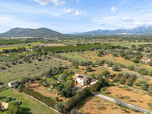 Landhaus zum Kauf 1.550.000 € 7 Zimmer 399 m² 14.492 m² Grundstück Buger 07311