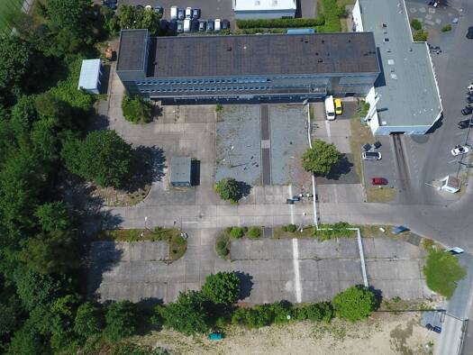 Freifläche zur Miete provisionsfrei 8.225 € 3.500 m² Lagerfläche teilbar von 1.000 m² bis 2.000 m² Siegfriedstraße 81 Lichtenberg Berlin 10365