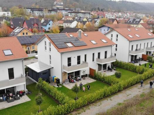 Doppelhaushälfte zum Kauf provisionsfrei 685.000 € 7 Zimmer 171 m² 249 m² Grundstück frei ab sofort Leibnizstraße Zwätzen Jena 07743