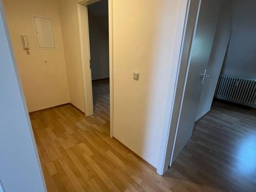 Wohnung zur Miete 400 € 2 Zimmer 40 m² Geschoss 2/3 frei ab sofort Bitburg Bitburg 54634