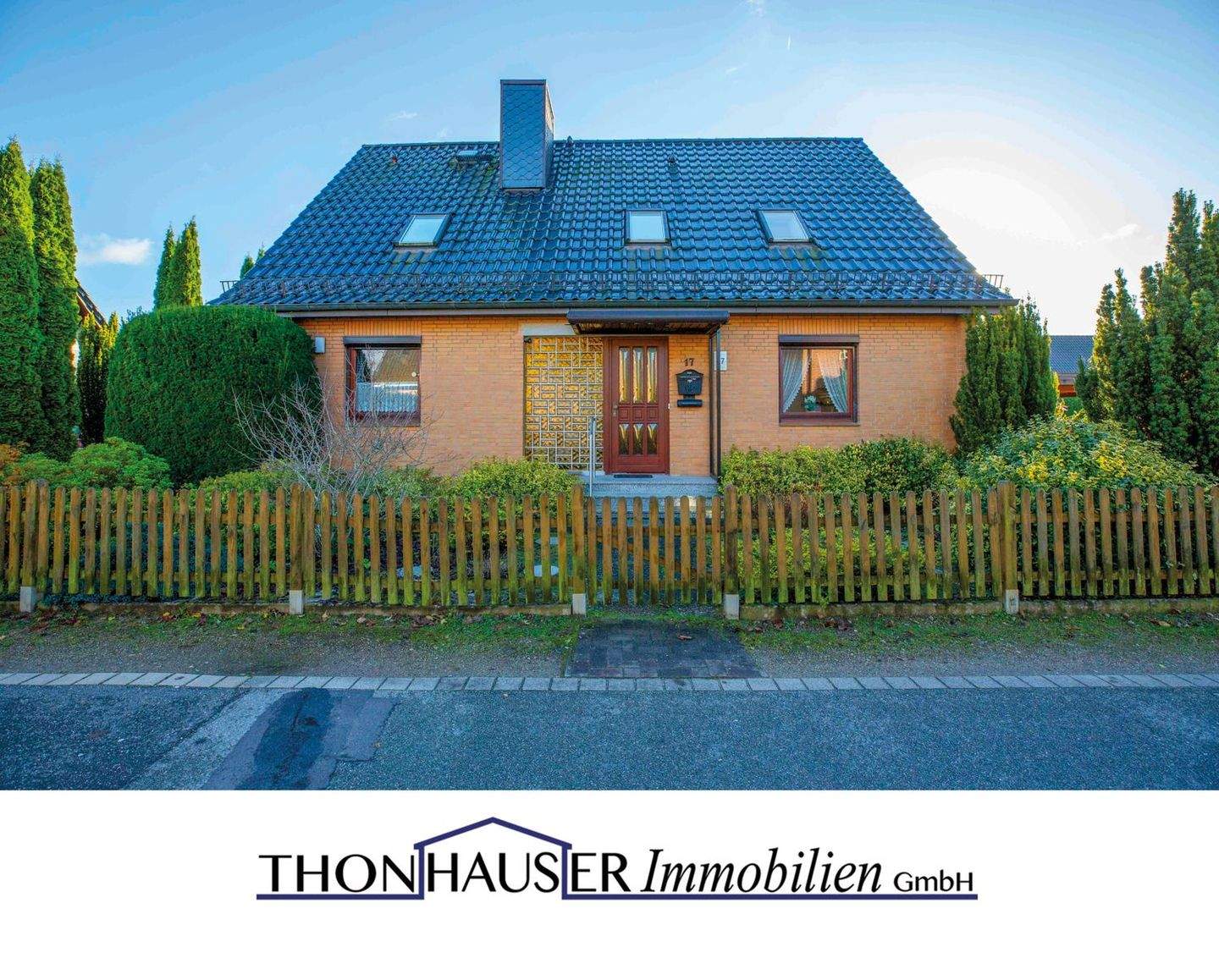 Immobilie in Großensee - ! Neu ! Einfamilienhaus mit Einliegerwohnung und weiterem Baugrundstück in 22946 Trittau - Bild 0