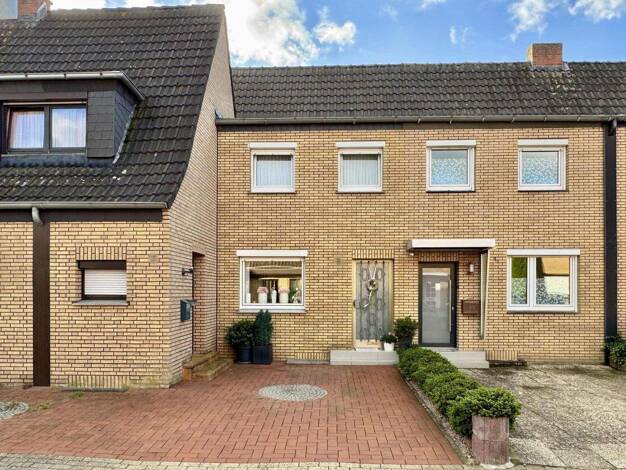 Reihenmittelhaus zum Kauf 125.000 € 4 Zimmer 72,8 m² 143 m² Grundstück frei ab 01.03.2026 Nordhorn 48527