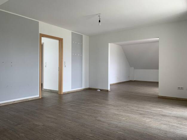 Wohnung zur Miete 1.200 € 3 Zimmer 89 m² 1. Geschoss frei ab 01.09.2026 Maiglöckchenweg 24 Sindorf Kerpen 50170
