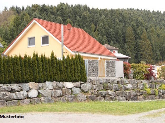 Doppelhaushälfte zum Kauf 173.600 € 91 m² 616 m² Grundstück Erbach Bad Camberg 65520