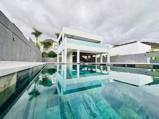 Villa zum Kauf 1.800.000 € 4 Zimmer 328 m² 551 m² Grundstück Costa Adeje 38679