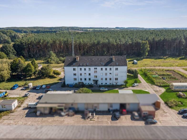 Mehrfamilienhaus zum Kauf 699.000 € 65 Zimmer 1.040 m² 900 m² Grundstück Schattin Lüdersdorf 23923