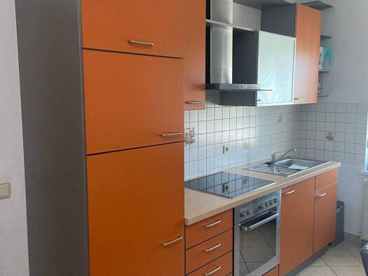 Wohnung zur Miete 380 € 3 Zimmer 73,5 m² 3 Geschosse frei ab 01.04.2026 Limbach-Oberfrohna 09212