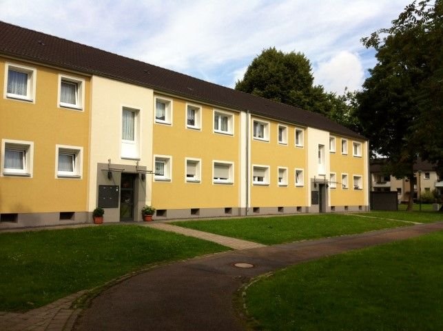 Wohnung zur Miete 455 € 3,5 Zimmer 56,9 m²<br/>Wohnfläche EG<br/>Geschoss Breslauer Straße 2 Overbruch Duisburg 47178