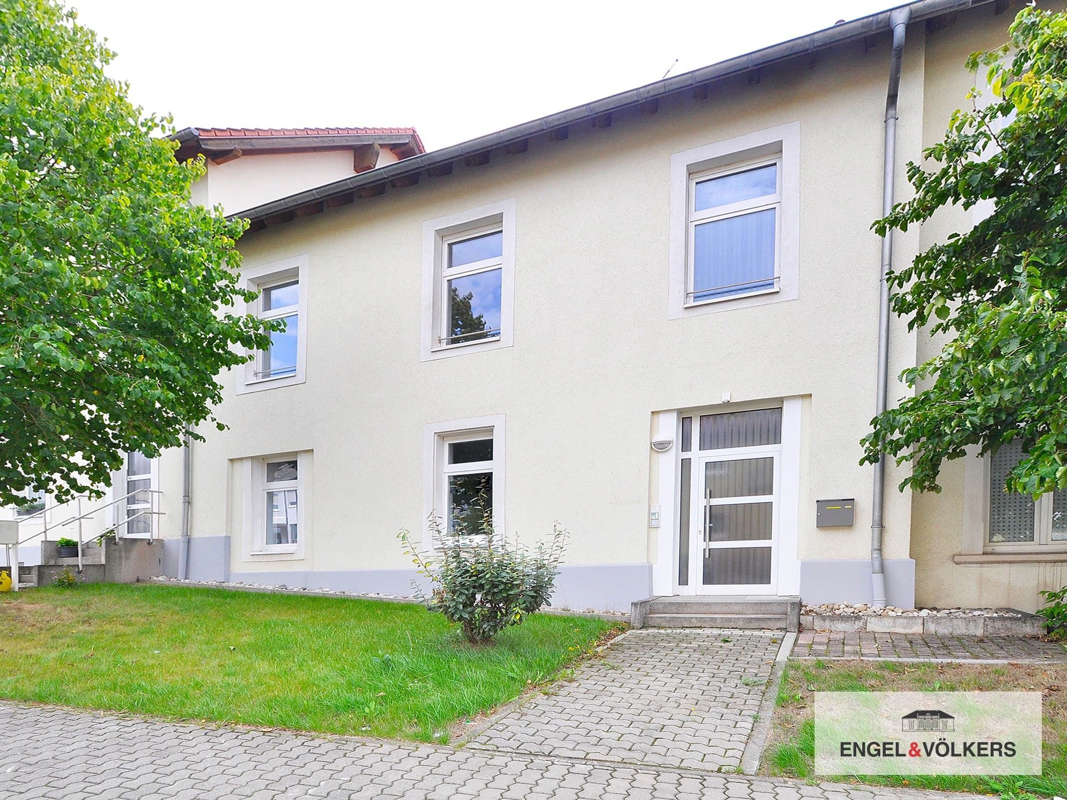 Wohnung zum Kauf 90.000 € 2 Zimmer 53 m²<br/>Wohnfläche Derlen Schwalbach 66773