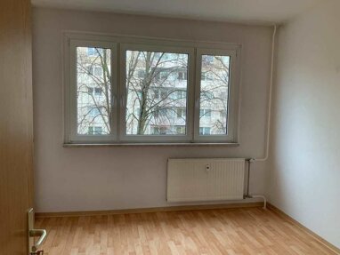 Wohnung zur Miete 378 € 3 Zimmer 59,5 m² 2. Geschoss frei ab 15.04.2025 Sosaer Str. 26 Thekla Leipzig 04349