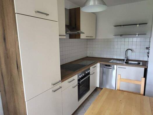 Wohnung zur Miete 670 € 2 Zimmer 55,8 m² frei ab 15.02.2026 Felsenkellerstraße 2 Coschütz/Gittersee Dresden 01189