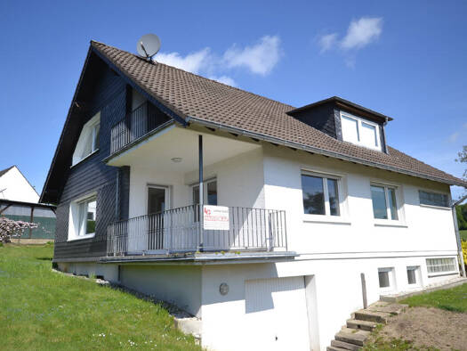 Einfamilienhaus zum Kauf 395.000 € 7 Zimmer 156 m² 672 m² Grundstück frei ab sofort Wipperfeld Wipperfürth 51688