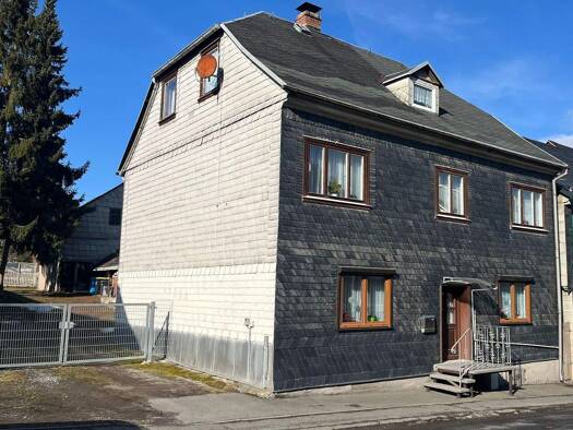 Einfamilienhaus zum Kauf 79.000 € 1 Zimmer 200 m² 1.455 m² Grundstück frei ab sofort Oberweißbach Oberweißbach/Thüringer Wald 98744