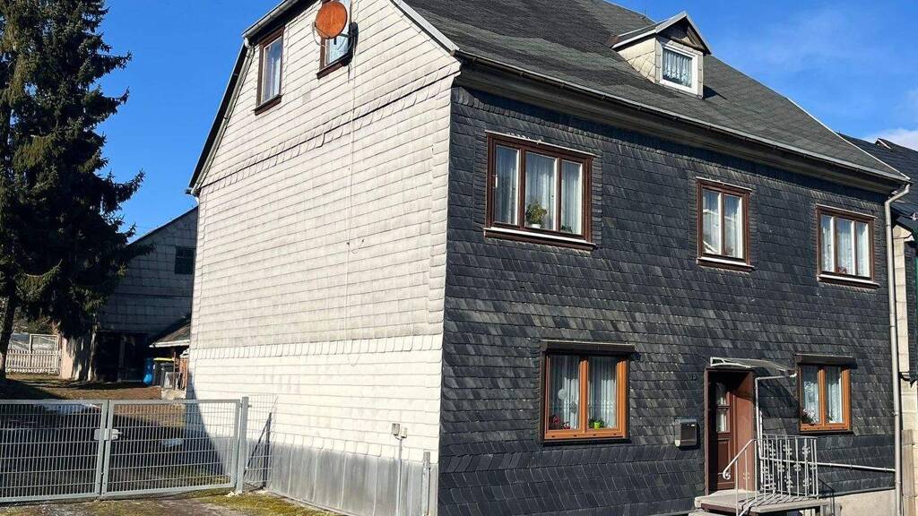 Einfamilienhaus zum Kauf 79.000 € 1 Zimmer 200 m² 1.455 m² Grundstück frei ab sofort Oberweißbach Oberweißbach/Thüringer Wald 98744