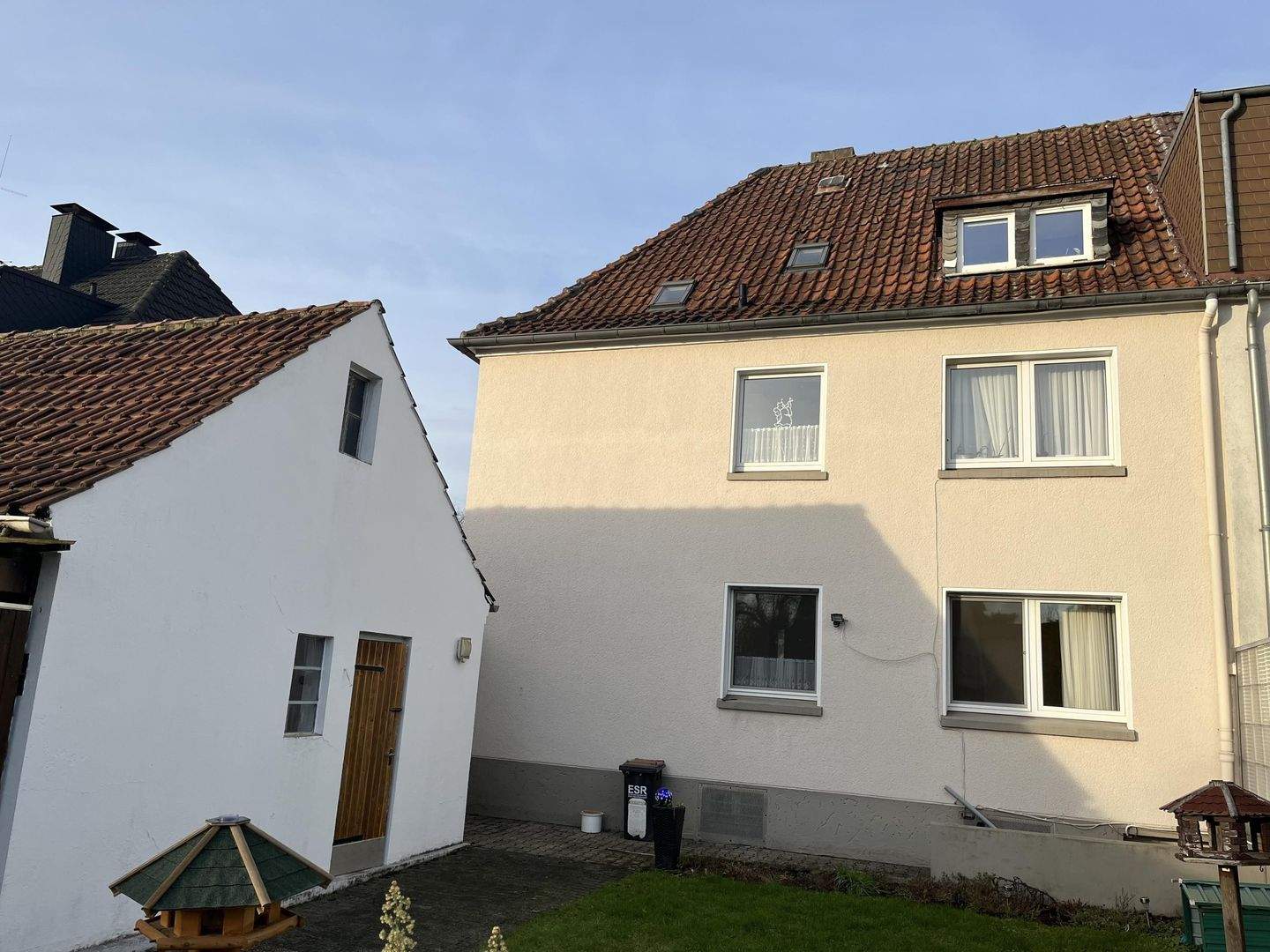 Immobilie in Recklinghausen - Legen Sie Ihr Geld in gute Wände!      3-Familienhaus mit Garage, Recklinghausen - Paulusviertel - Bild 2