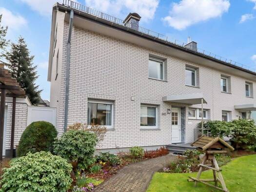 Doppelhaushälfte zum Kauf 445.000 € 6,5 Zimmer 181 m² 527 m² Grundstück Brackwede Bielefeld 33647