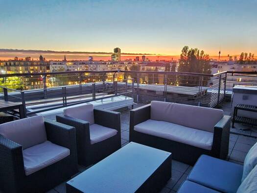 Penthouse zur Miete 2.200 € 2 Zimmer 84 m² Geschoss 6/7 frei ab 01.01.2027 Friedrichshain Berlin 10247