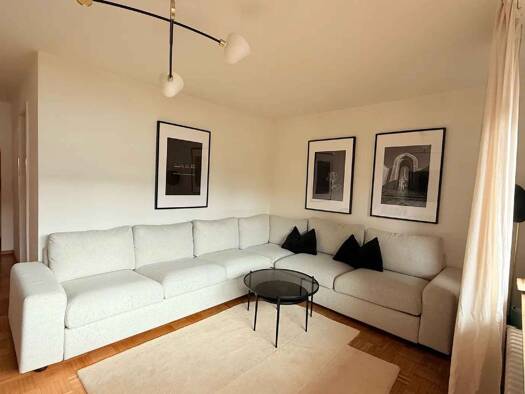 Wohnung zur Miete 800 € 2 Zimmer 55 m² Geschoss 1/3 Stuttgart 70469