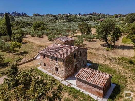 Bauernhaus zum Kauf 490.000 € 4 Zimmer 280 m² 25.000 m² Grundstück frei ab sofort Lucignano 52046